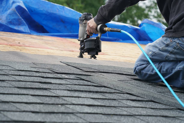 Best Flat Roof Repair Services  in Thiells, NY